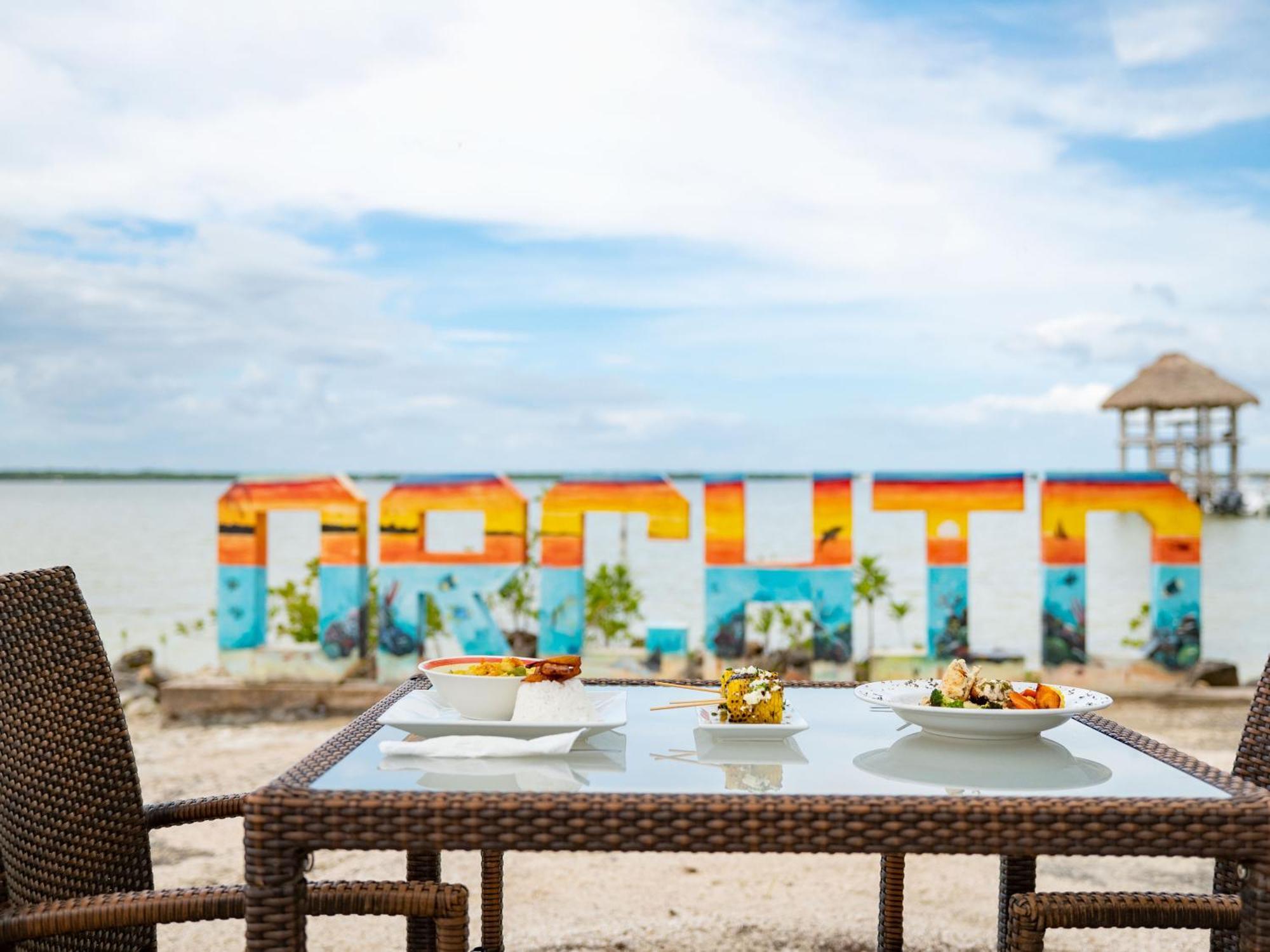 Orchid Bay Resort Corozal Town Extérieur photo